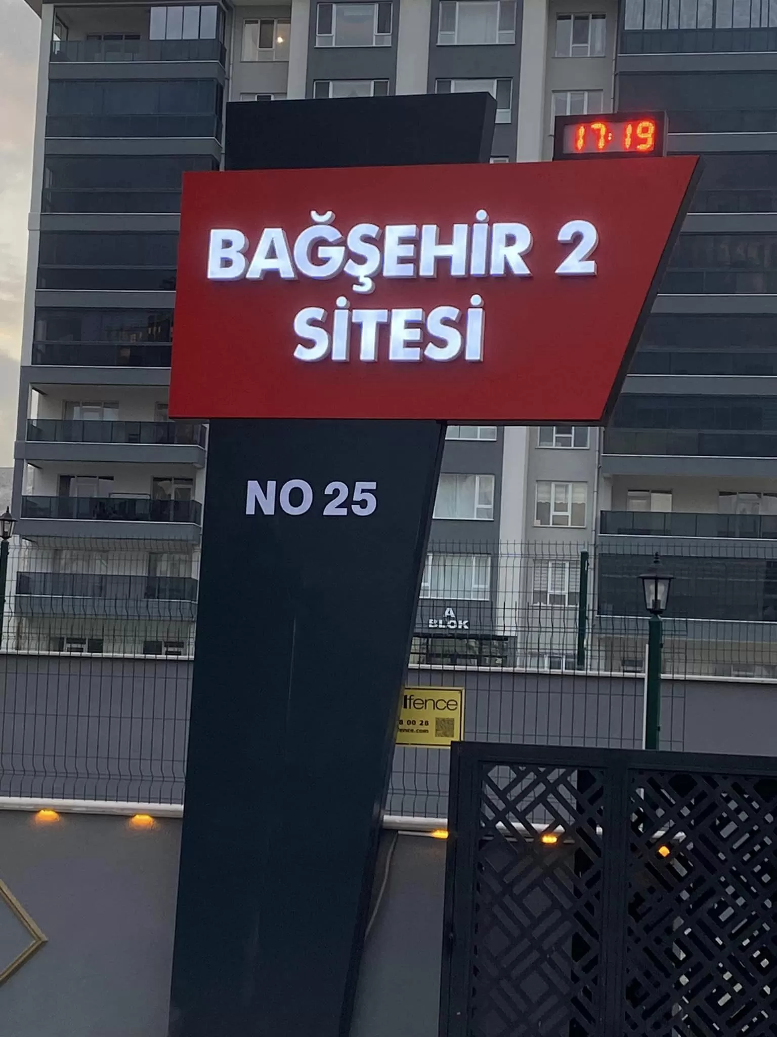 Totem için doğru ölçü ve mesafe Baskıyeri